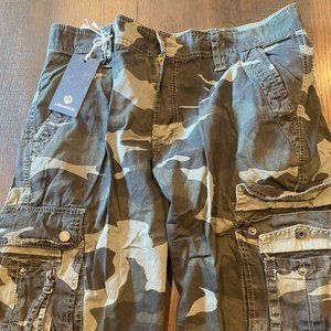 Men’s Lightweight Cotton Casual Grey Camo Cargo Shorts Size 32